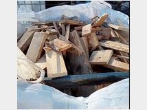 Ritagli di bancali in legno da ardere o cippato